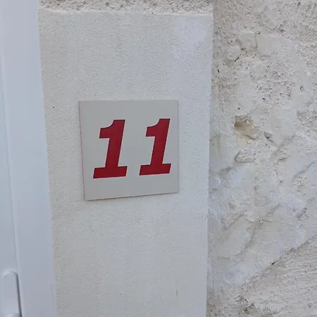 Le Blason Du Poete Feriehus Mayet