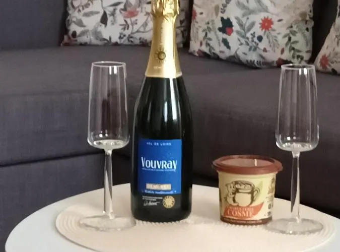 Le Blason Du Poête Hébergement de vacances *