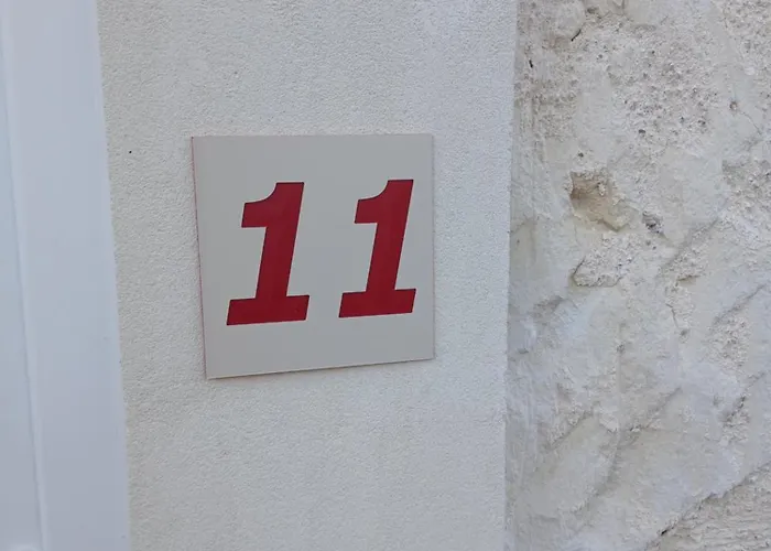 Le Blason Du Poête Hébergement de vacances Mayet